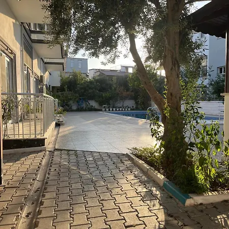 Aparthotel Begonvil Garden