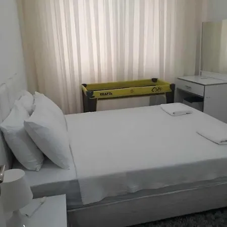 Aparthotel Begonvil Garden