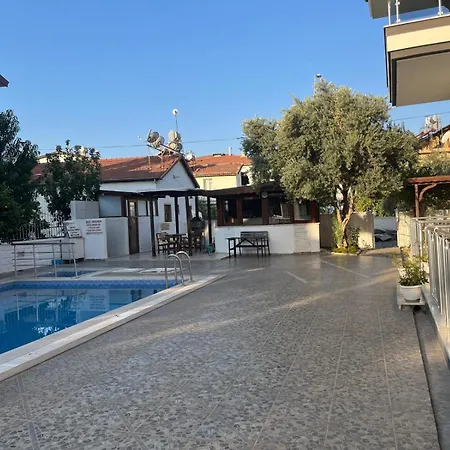 Lejlighedshotel Begonvil Garden *