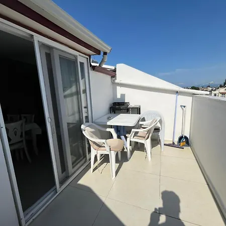 Appart hôtel Begonvil Garden